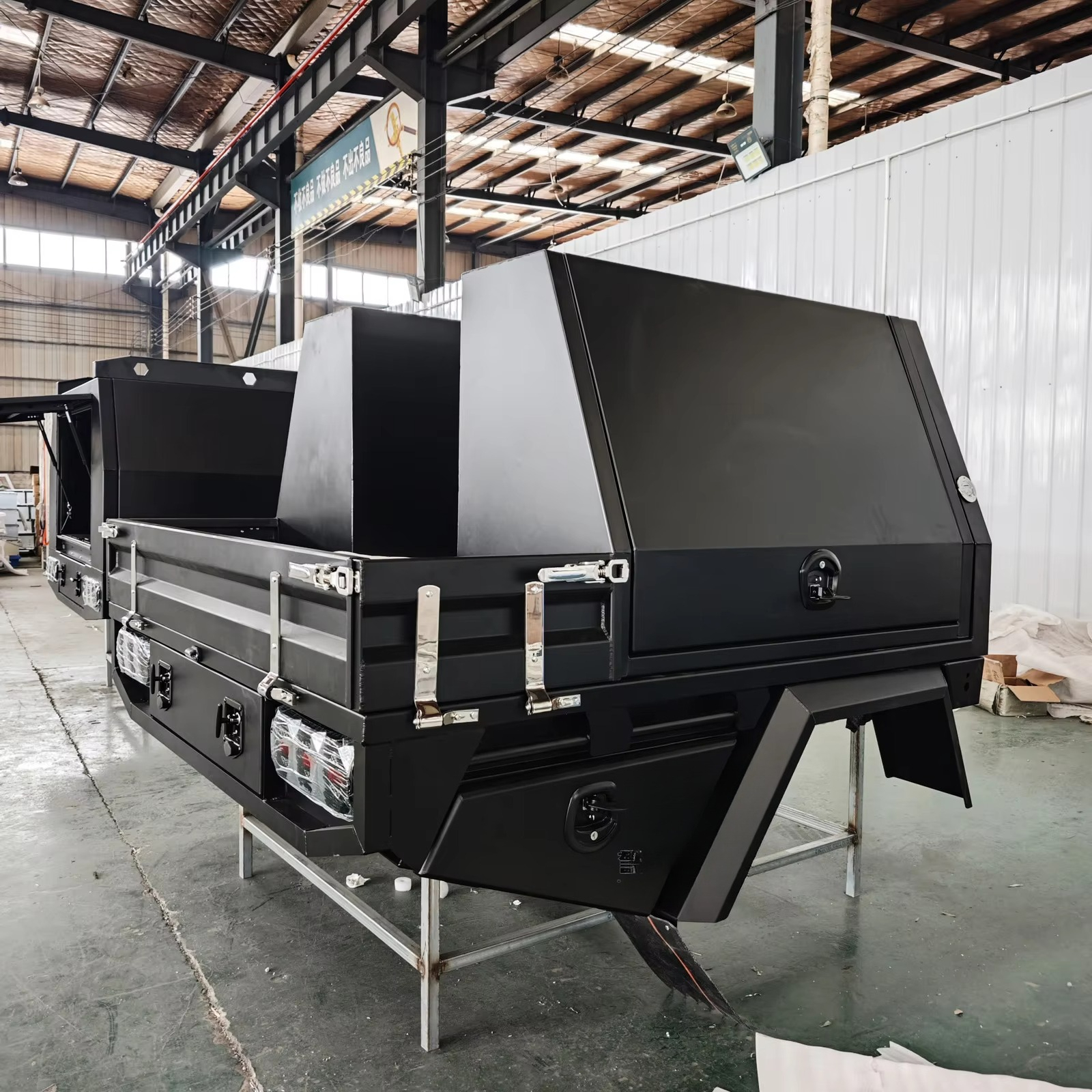 Custom Waterpoof Aluminium Wat - Outdoor Camping Ute review and price